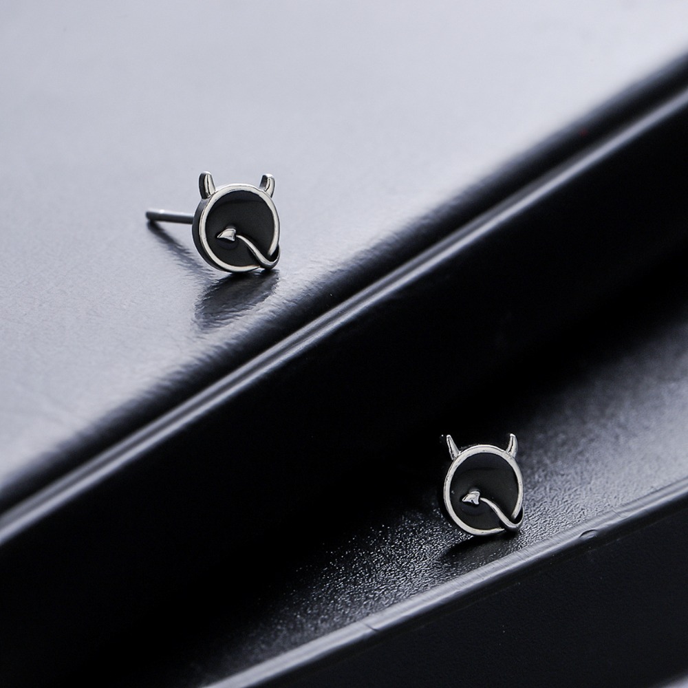 1 paire de boucles d'oreilles  - Body Jewelry High End avis et prix